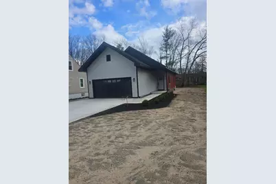 315 E Arlington Street, Bangor, MI 49013 - Photo 1
