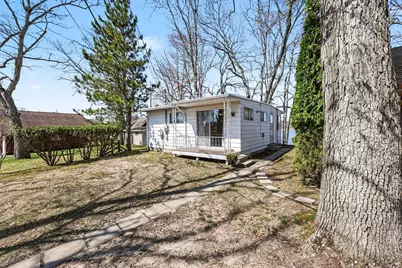 8941 Mott Drive, Jackson, MI 49201 - Photo 1