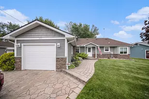 329 Pamela Cir, Brooklyn, MI 49230 - Photo 1