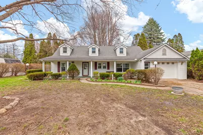606 High Street, Blissfield, MI 49228 - Photo 1
