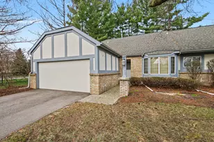 3171 Maple Villa Dr SE, Grand Rapids, MI 49508 - Photo 1