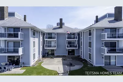 400 Lakeview Court #25D, Spring Lake, MI 49456 - Photo 1