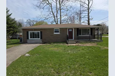 106 N Quincy Street, Lawton, MI 49065 - Photo 1