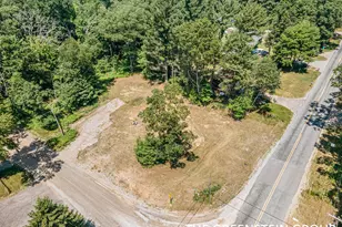 3624 Kern Rd, Muskegon, MI 49445 - Photo 1