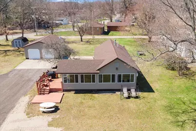 213 N Stewart Street, Muskegon, MI 49442 - Photo 1