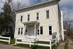 819 10th St NW, Grand Rapids, MI 49504 - Photo 1