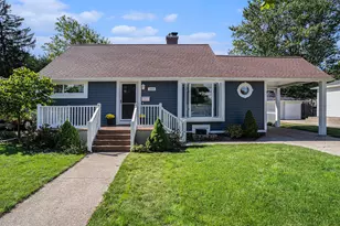 1805 Wisconsin St, Grand Haven, MI 49417 - Photo 1