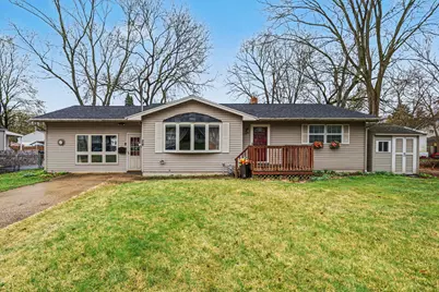 28 Troy Street, Battle Creek, MI 49037 - Photo 1