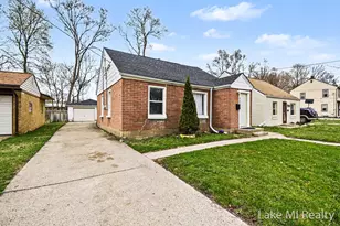 905 Dickinson St SE, Grand Rapids, MI 49507 - Photo 1