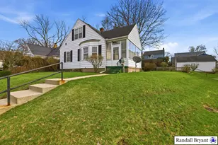 850 Hollywood St NE, Grand Rapids, MI 49505 - Photo 1
