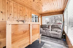 116 N Douglas Ave, Three Rivers, MI 49093 - Photo 11