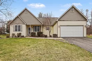 183 Abbington Cir, Battle Creek, MI 49015 - Photo 1