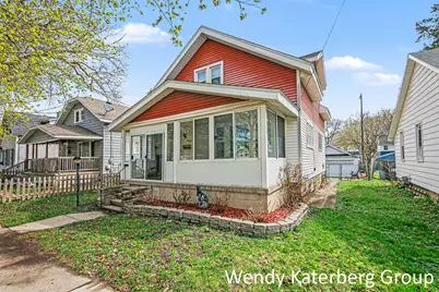 1030 Garfield Avenue NW, Grand Rapids, MI 49504 - Photo 1