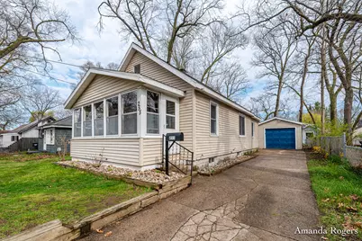 255 Holly Street SW, Wyoming, MI 49548 - Photo 1