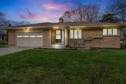 1645 Lotus Avenue SE, Grand Rapids, MI 49506 - Photo 1