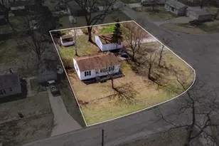 5679 Colleen Ave, Muskegon, MI 49442 - Photo 1