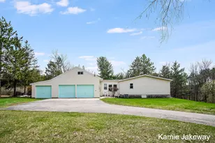 1720 W Fenwick Rd, Fenwick, MI 48834 - Photo 1
