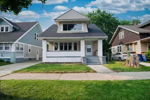 717 Lynch St SW, Grand Rapids, MI 49503 - Photo 1