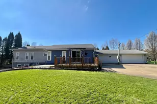 833 Crauns Ln, Quincy, MI 49082 - Photo 1