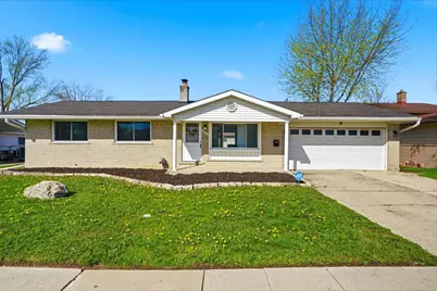 34573 Chope Place, Clinton Twp, MI 48035 - Photo 1