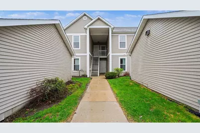 1492 Fox Pointe Circle, Ann Arbor, MI 48108 - Photo 1