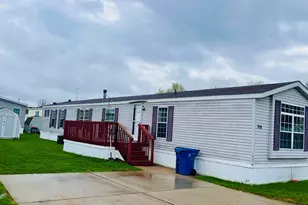 316 S Harewood Dr SW, Grand Rapids, MI 49548 - Photo 1