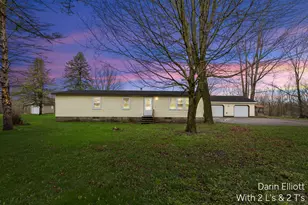 400 W Bridge St, Lyons, MI 48851 - Photo 1