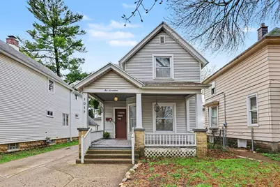 1017 Mc Reynolds Avenue NW, Grand Rapids, MI 49504 - Photo 1