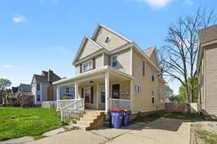 1043 Bridge St NW, Grand Rapids, MI 49504 - Photo 1