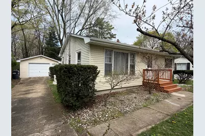 121 Elmside Road, Benton Harbor, MI 49022 - Photo 1