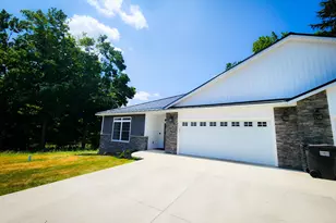 237 Glei Ct, Hillsdale, MI 49242 - Photo 1