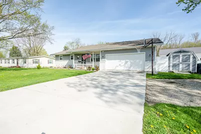 549 Manitou Road, Saint Joseph, MI 49085 - Photo 1