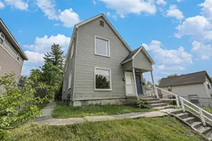 510 Woodlawn St SE, Grand Rapids, MI 49507 - Photo 1