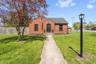 1653 Regent St, Niles, MI 49120 - Photo 1
