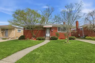 9160 Kinloch St, Bedford, MI 48239 - Photo 1