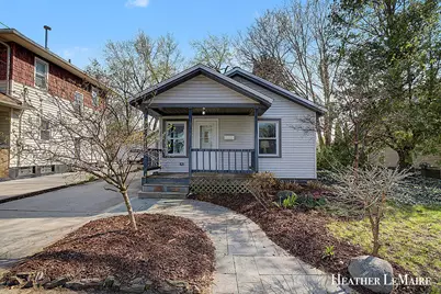 110 Graceland Street NE, Grand Rapids, MI 49505 - Photo 1