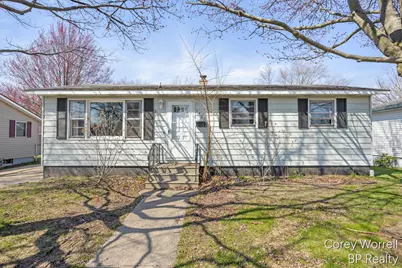 1427 Grant Avenue, Grand Haven, MI 49417 - Photo 1