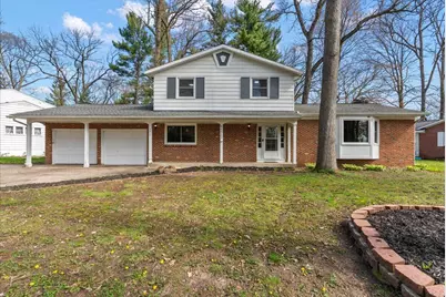4912 Poinsettia Avenue SE, Kentwood, MI 49508 - Photo 1