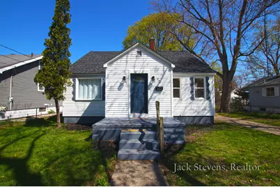 694 E Isabella Avenue, Muskegon, MI 49442 - Photo 1
