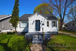 694 E Isabella Ave, Muskegon, MI 49442 - Photo 1