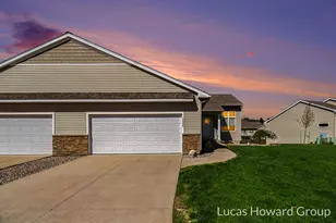 1249 S Village Cir, Kalamazoo, MI 49009 - Photo 1