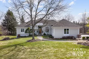 1798 Flowers Mill Dr NE, Grand Rapids, MI 49525 - Photo 1