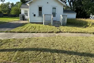 822 Campbell St, Flint, MI 48507 - Photo 1