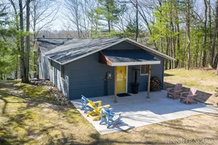 9341 S Oxeye Ave, Baldwin, MI 49304 - Photo 1