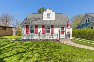243 W 25th St, Holland, MI 49423 - Photo 1