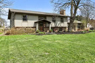 187 Easthill Dr, Battle Creek, MI 49014 - Photo 1