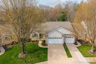 15443 Winchester Cir, Grand Haven, MI 49417 - Photo 1
