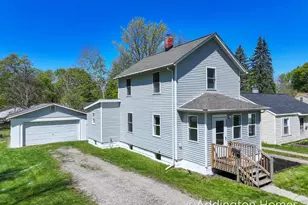 625 Lum Ave, Kalamazoo, MI 49048 - Photo 1