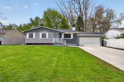 532 Robinson Road, Jackson, MI 49203 - Photo 1