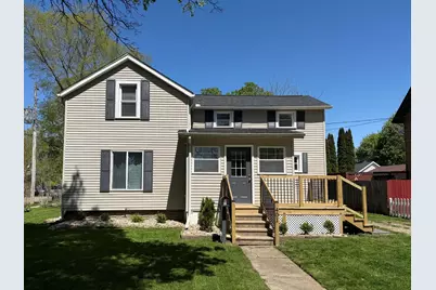 401 E Prairie Street, Vicksburg, MI 49097 - Photo 1